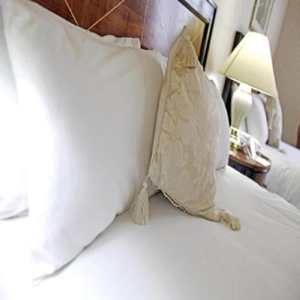 Britannia Hotel, 스톡포트 외부 사진